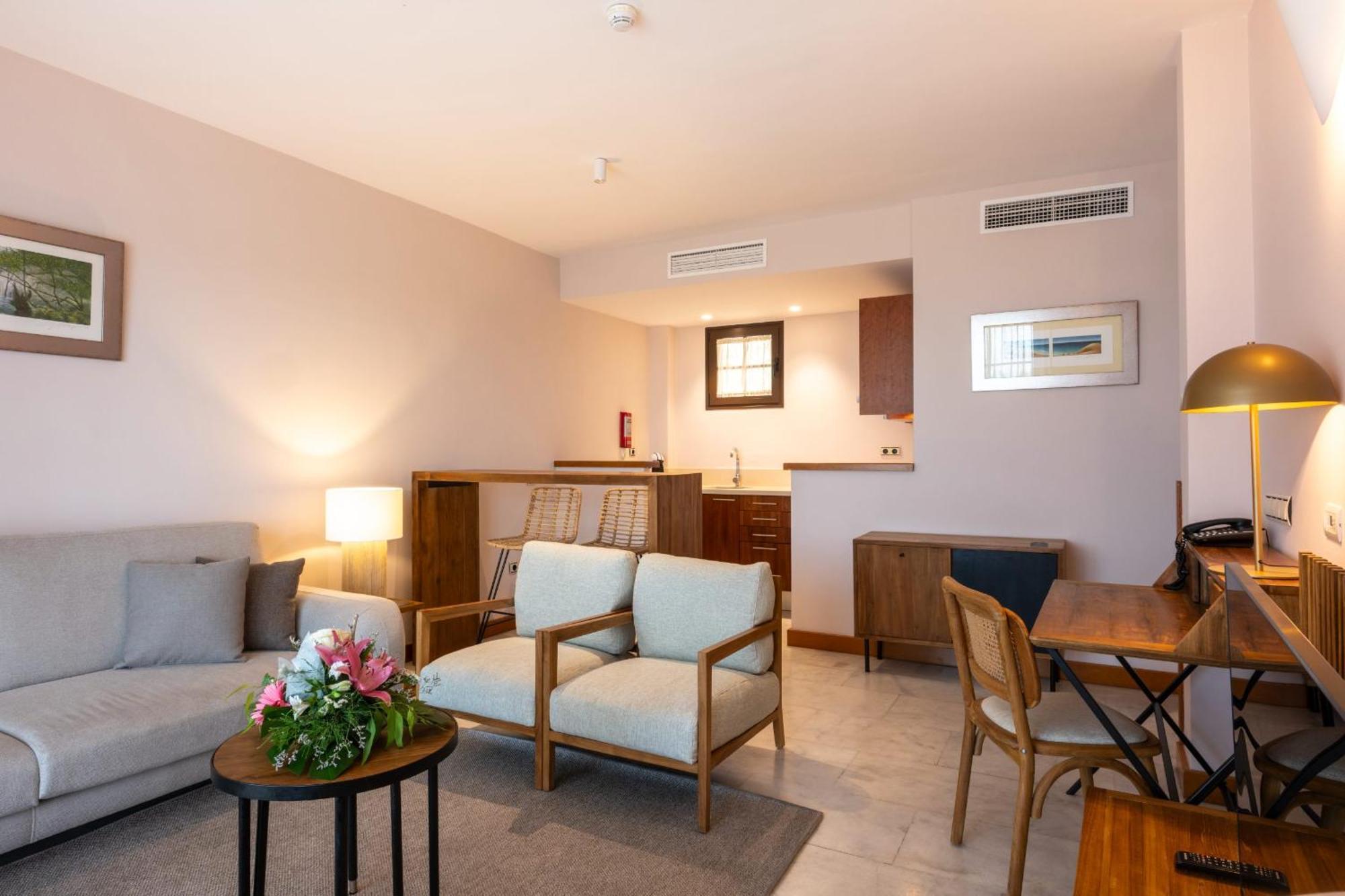 Hotel Suite Villa Maria Адехе Экстерьер фото